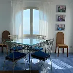 Il Glicine * Праяно