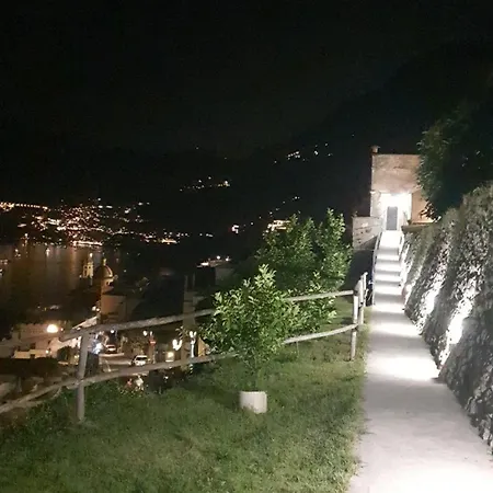 Il Glicine Apartment