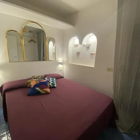 Il Glicine Apartment Praiano
